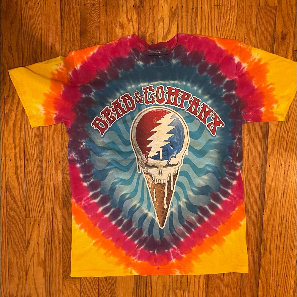 Dead and company tee size M